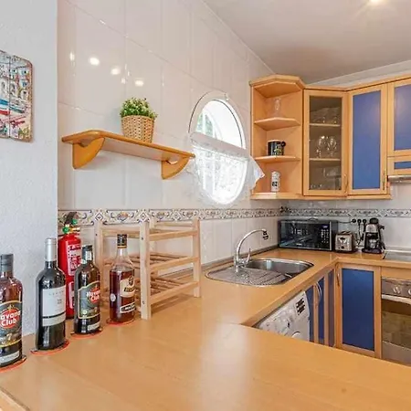 797holidayrentals- En Torremuelle Con Terraza Y Piscina アパート